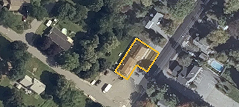 318 Main St