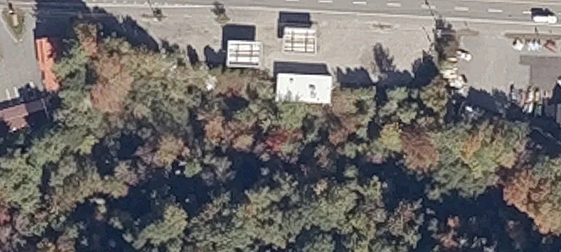 215 Pleasant St