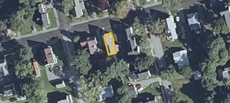 72 Oak St