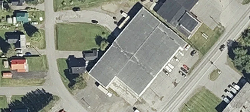 52 Industrial St