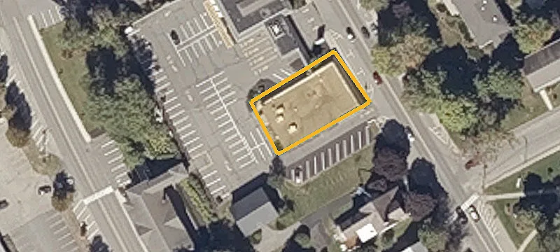197 Main St