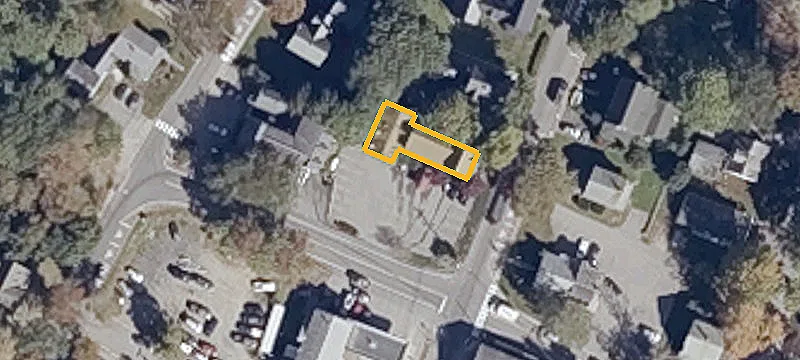 96 Townsend Ave