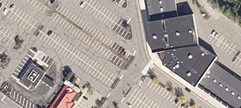 1364 Main St