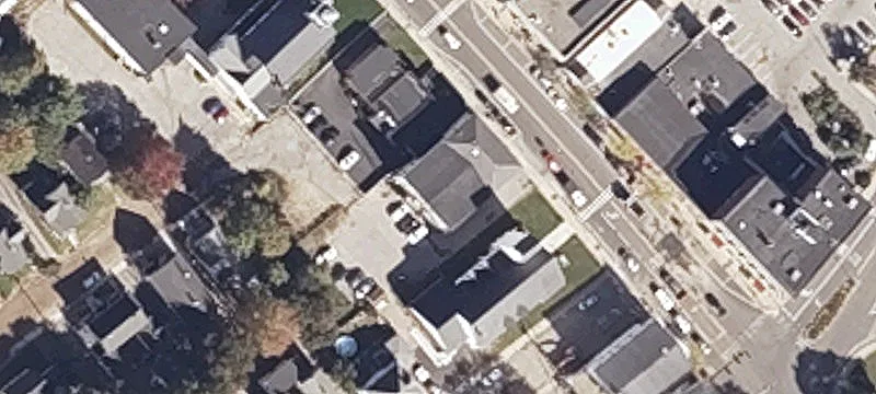 901 Main St