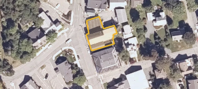 110 Main St