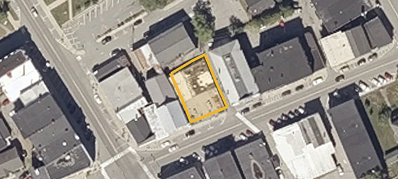186 Broadway