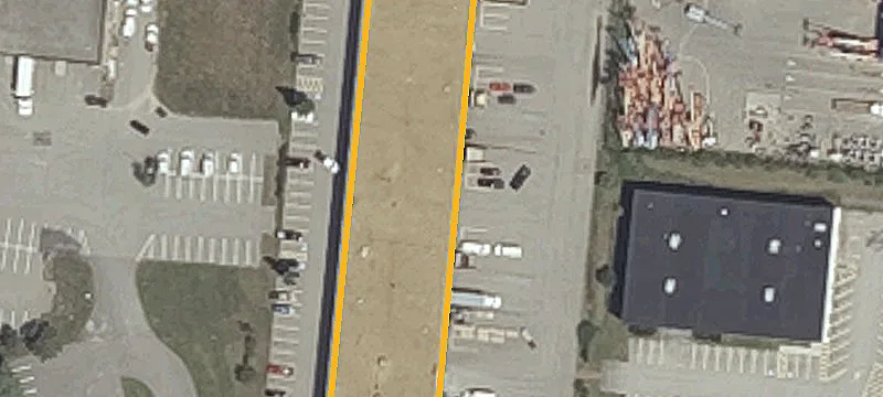 4 Thomas Dr