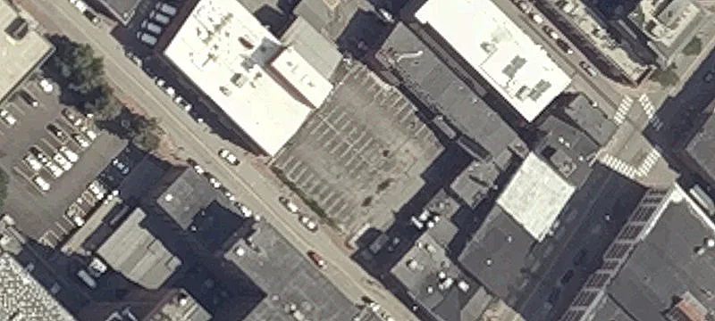 11 Frst Ave