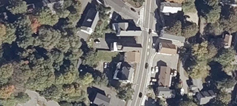 18 Main St