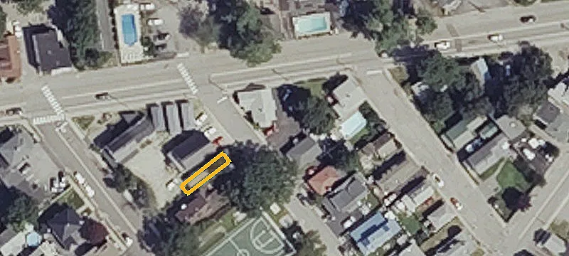 77 Saco Ave