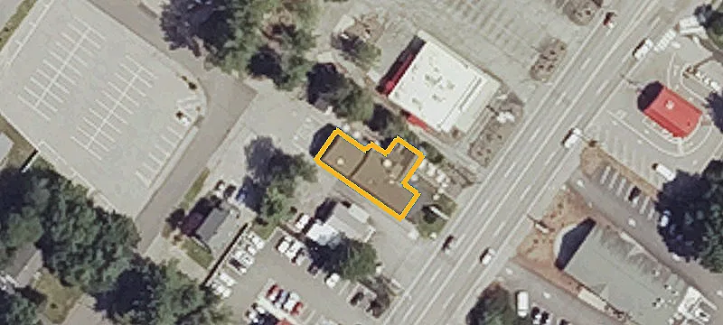 512 Main St