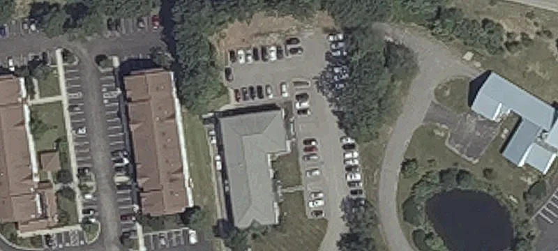 300 Roundwood Dr