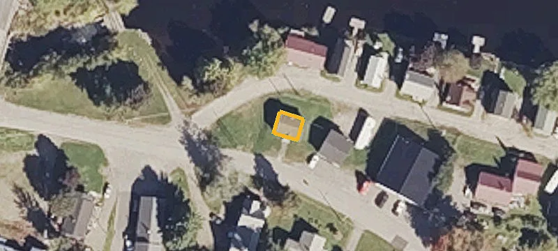 6 Taylor St