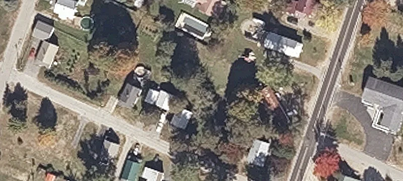 9 Dix Ave