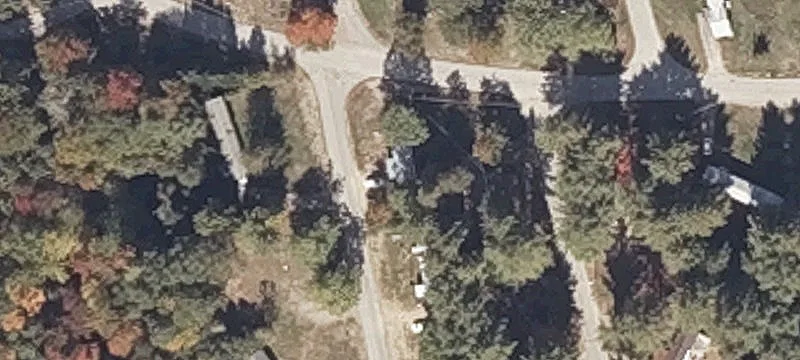 76 Laurel Ln