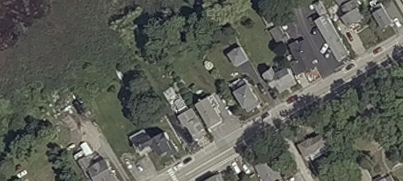 27 Grand Ave