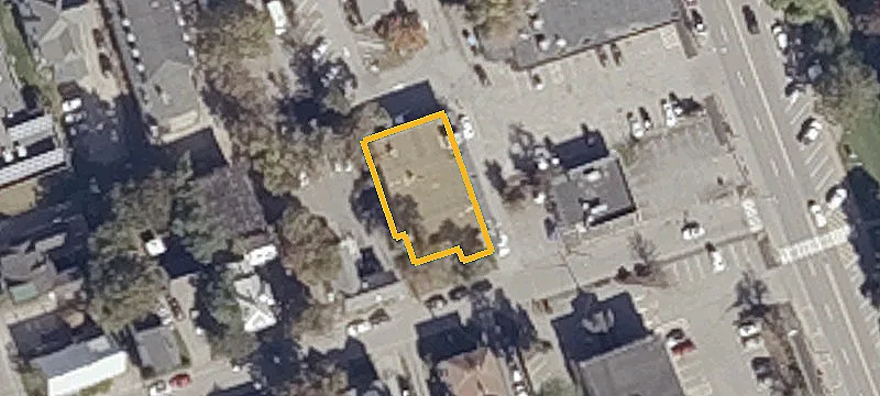 10 Everett St