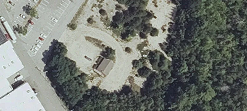 17 Veterans Way