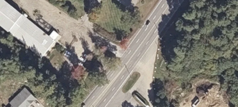1090 Us Rte 1st 1