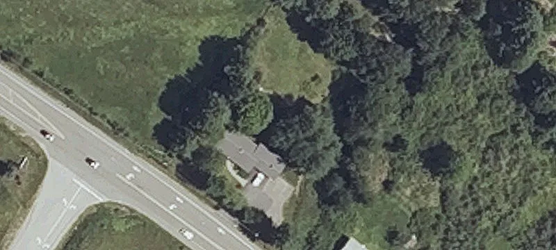 690 Main St