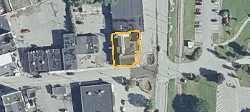 17 Temple St
