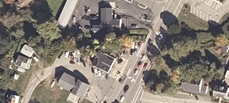 1584 Post Rd