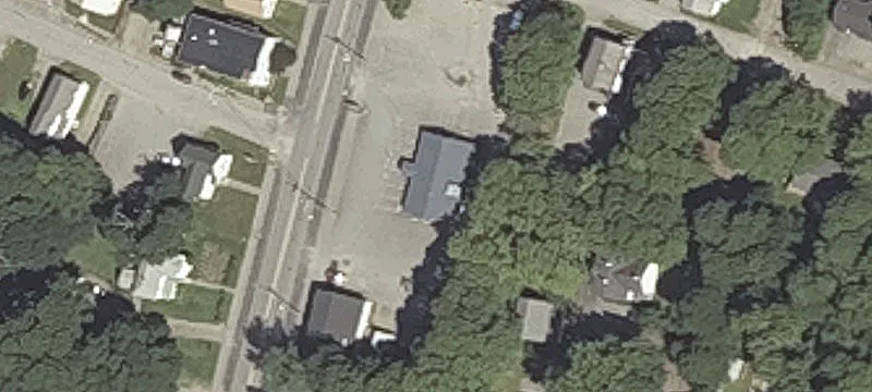 494 Main St