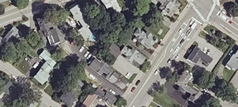 338 Main St