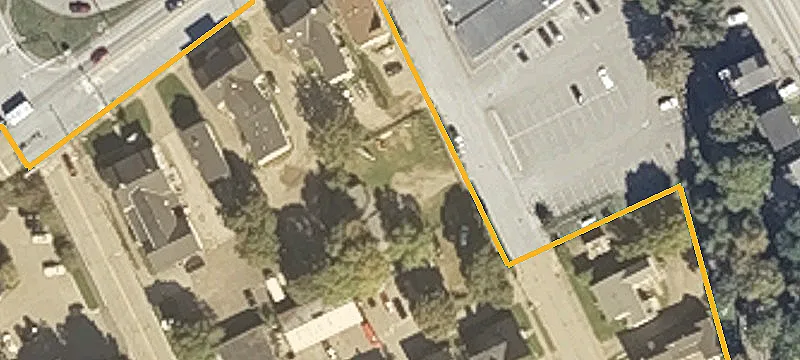 157 Ctr St