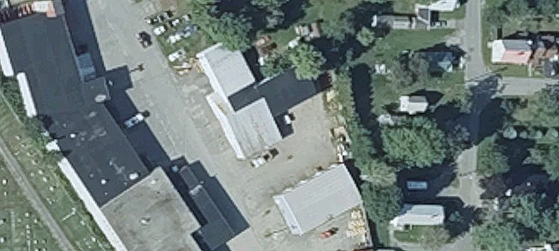 12 Grn St
