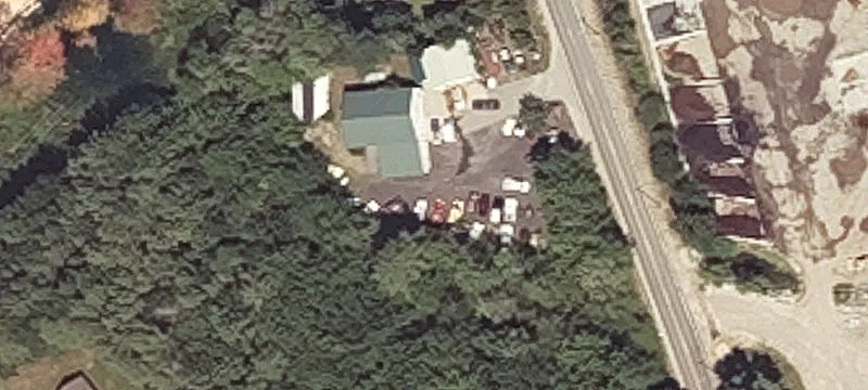 18 Log Cabin Rd