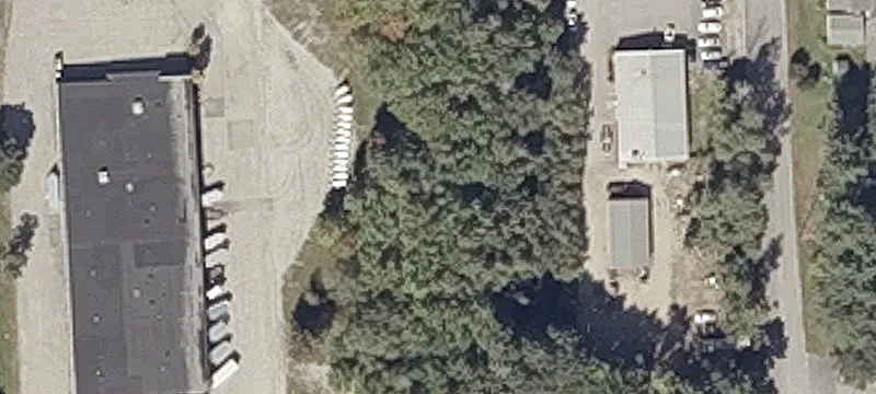 1184 Minot Ave
