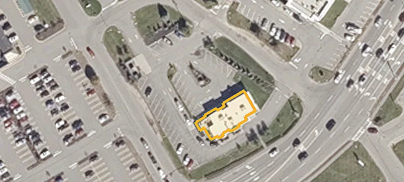 15 Topsham Fair Mall Rd