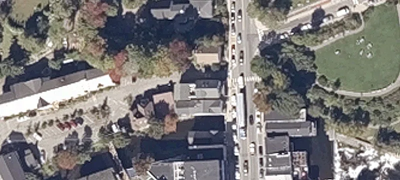 38 Main St