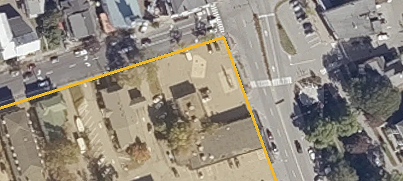 152 Maine St
