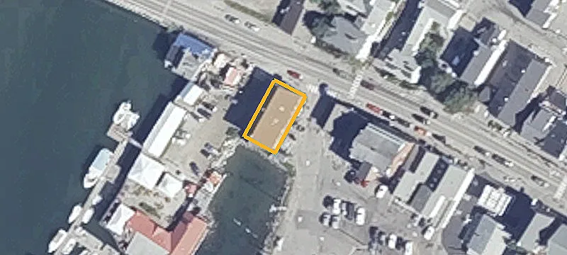 49 Main St