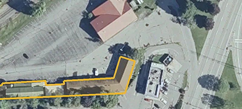 13 Railroad Sq