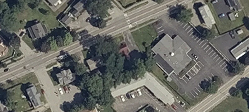 1034 Broadway