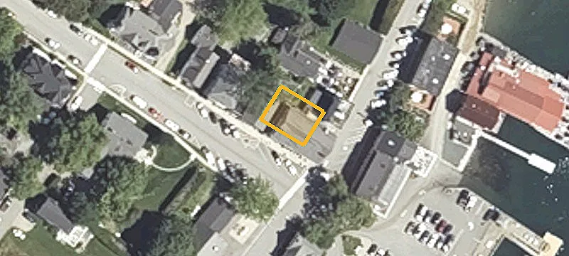 3 Main St