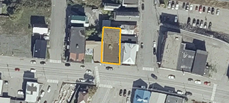 284 Main St