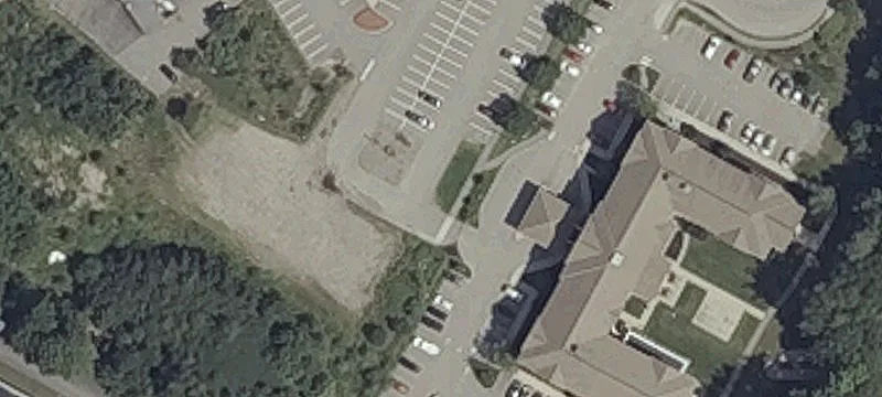 201 Southborough Dr