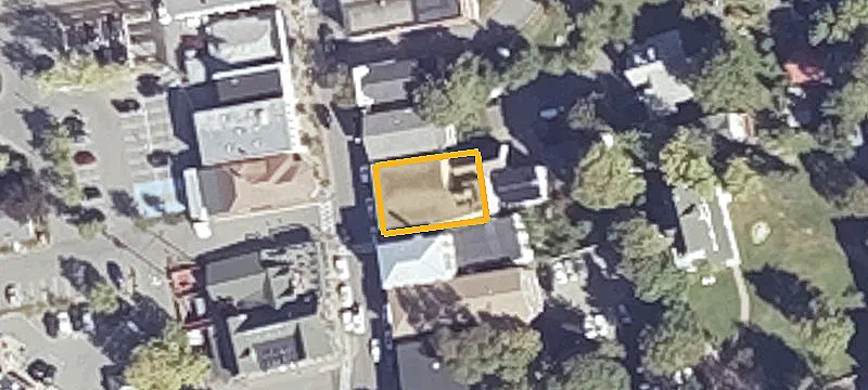 118 Main St