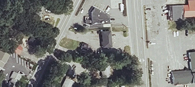 664 Roosevelt Trl