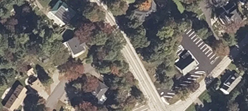 23 Smt Ln, Unit 2