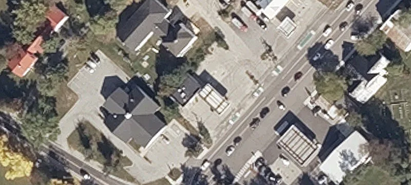 496 Main St