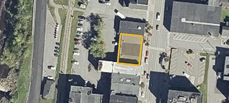 487 Main St