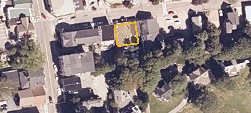 14 Clark Point Rd