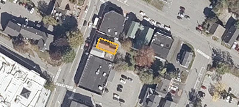 122 Main St