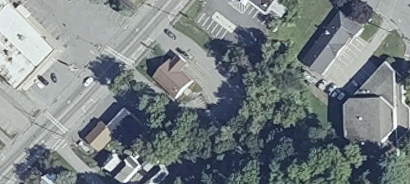 112 Main St