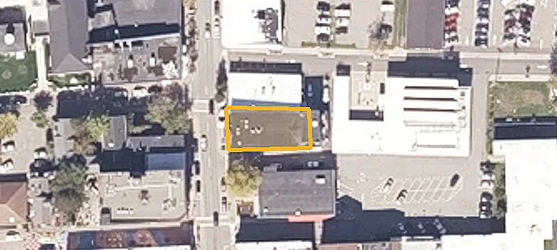 345 Main St
